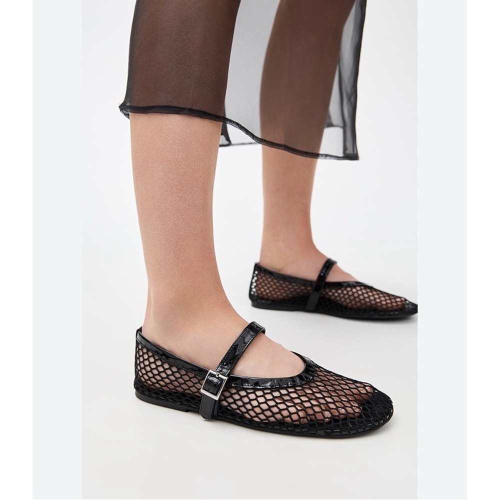 Tony Bianco Mia Mesh Flats -size 9.5
